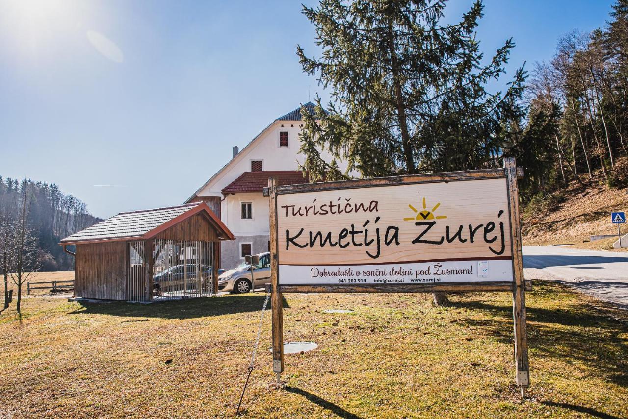 Wooden Cabin Zurej With Hot Tub Bukovje v Babni Gori Luaran gambar
